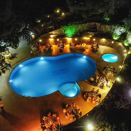 Dusler Vadisi Kazdaglari *