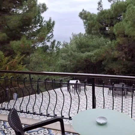 Dusler Vadisi Kazdaglari Edremit (Balikesir)