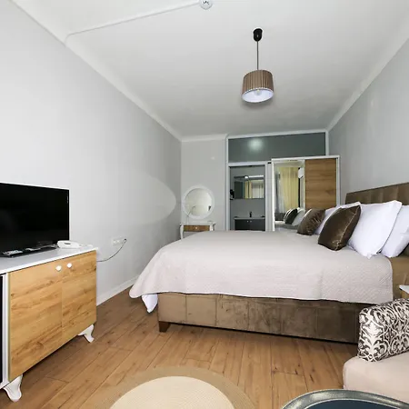 Dusler Vadisi Kazdaglari Hotel Edremit (Balikesir)